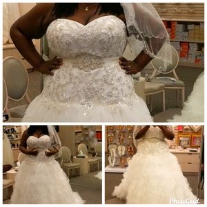 Plus size wedding dress